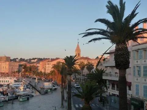 Les Colonnes Apartment Sanary-sur-Mer France